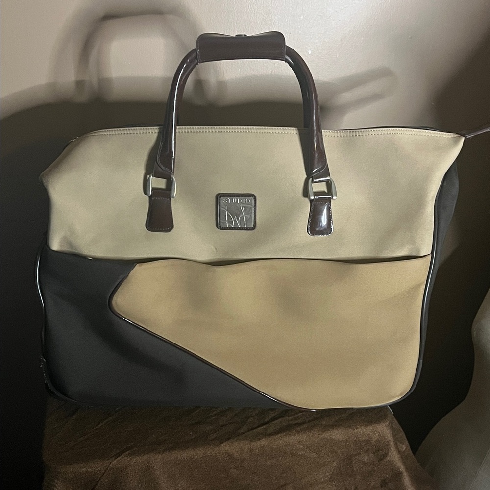 😄Diane Von Furstenberg Overnight Carryon Bag Wheels